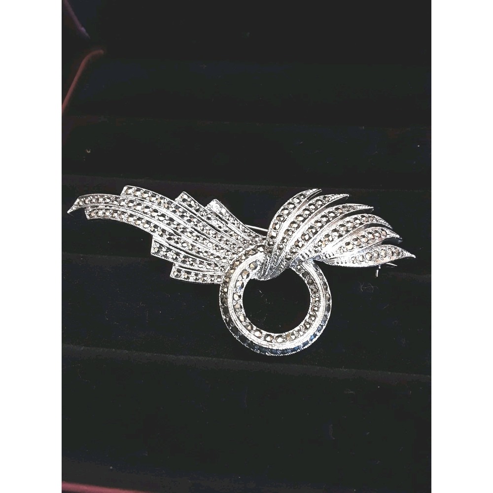 Vintage SPHINX MARCASITE Brooch Ribbon Bow Silver Tone Signed